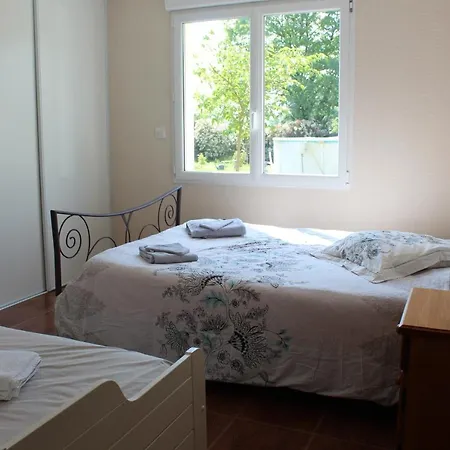 Nocleg ze śniadaniem La Lyre Saint-Georges-du-Bois (Sarthe)