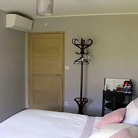 La Lyre Bed & Breakfast Saint-Georges-du-Bois (Sarthe)