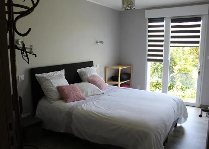 Couette-café La Lyre